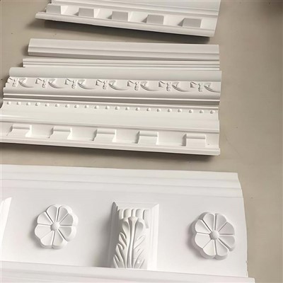 Puidu imitatsiooniga polüuretaanvaht